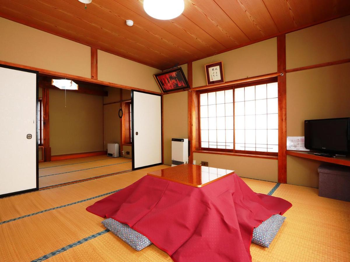 Minshuku Kojima Hotel Nozawaonsen Eksteriør billede