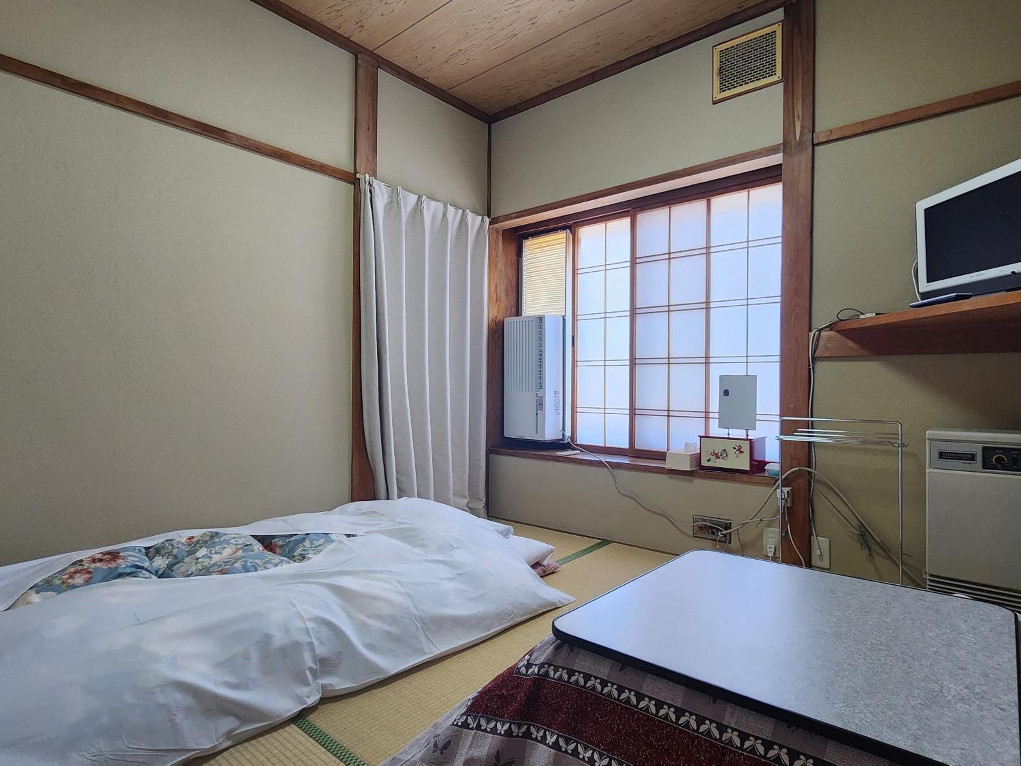 Minshuku Kojima Hotel Nozawaonsen Eksteriør billede