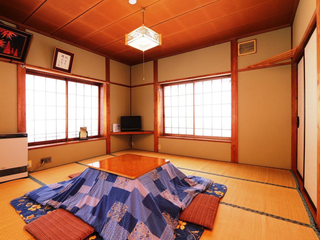Minshuku Kojima Hotel Nozawaonsen Eksteriør billede